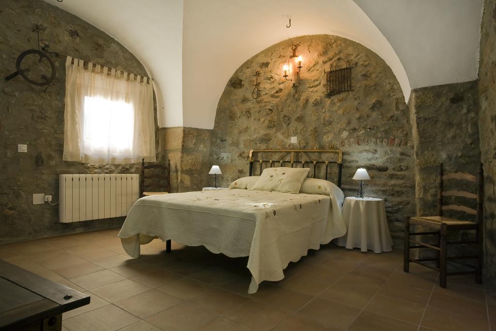 Apartamentos Rurales La Casa De Luis Santa Cruz de la Sierra エクステリア 写真